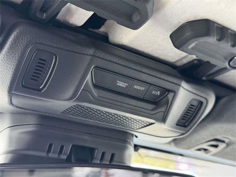 New 2026 Jeep Gladiator Sport image 14