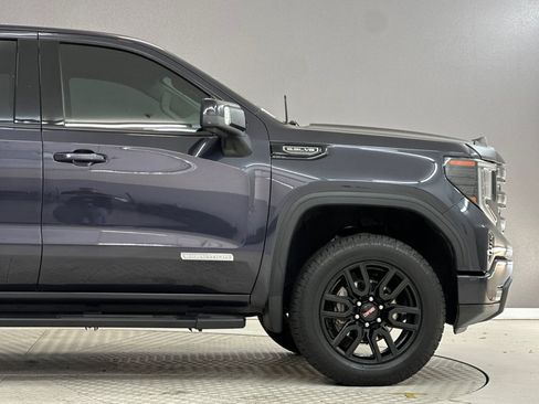 Used 2022 GMC Sierra 1500 Elevation w/ Elevation Premium Package RWD image 36