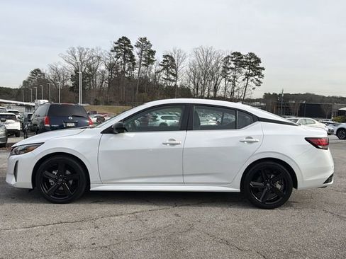 Certified 2024 Nissan Sentra SR w/ SR Premium Package image 22