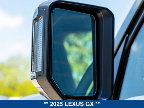 Used 2025 Lexus GX 550 w/ Accessory Package (Z1) AWD/4WD image 15