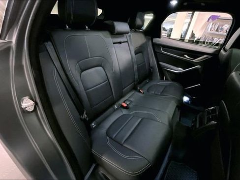 Certified 2025 Jaguar F-PACE R-Dynamic S image 16