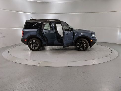 New 2025 Ford Bronco Sport Outer Banks image 8