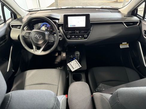 New 2026 Toyota Corolla Cross LE image 29