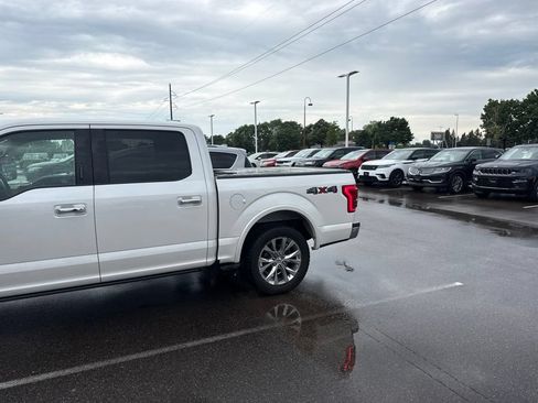 Used 2017 Ford F150 Lariat w/ Equipment Group 502A Luxury AWD/4WD image 10