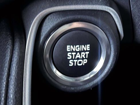 Used 2025 Toyota Grand Highlander AWD image 25