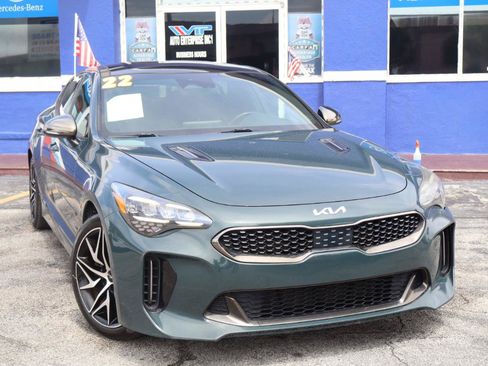 Used 2022 Kia Stinger GT-Line w/ Sun & Sound Package RWD image 2