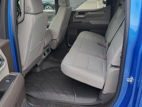 New 2026 Chevrolet Silverado 1500 LT image 12