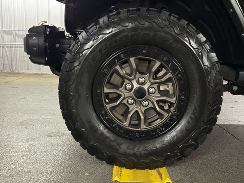 Used 2021 Jeep Wrangler Unlimited Rubicon AWD/4WD image 15