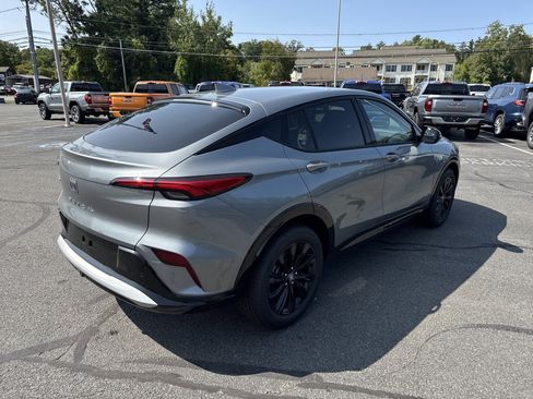 New 2025 Buick Envista Sport Touring w/ Convenience I Package image 7