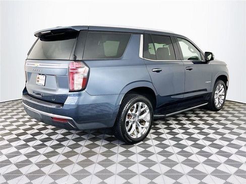 Used 2021 Chevrolet Tahoe LT w/ LT Signature Package image 9