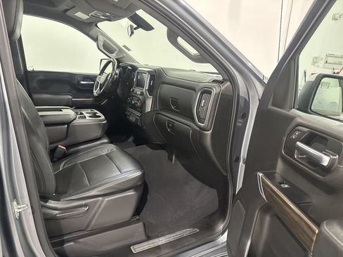 Used 2019 Chevrolet Silverado 1500 LT w/ True North Edition AWD/4WD image 21