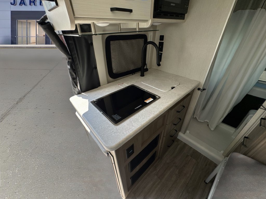 Used 2025 RAM ProMaster 1500 w/ Quick Order Package 22H SLT+ FWD image 26
