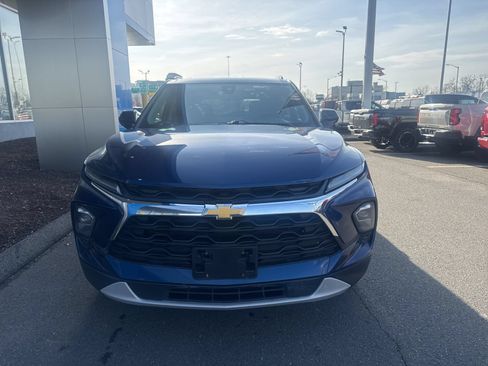 Used 2023 Chevrolet Blazer LT w/ Convenience Package AWD/4WD image 8