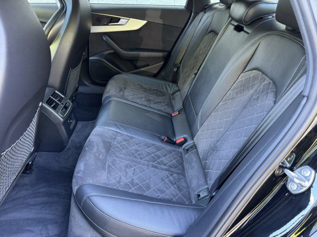 Used 2019 Audi S4 Premium w/ Convenience Package AWD/4WD image 8