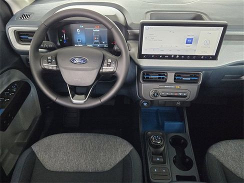 New 2025 Ford Maverick XLT w/ XLT Luxury Package image 20