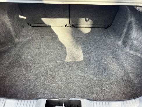 Used 2016 Ford Mustang Premium image 22