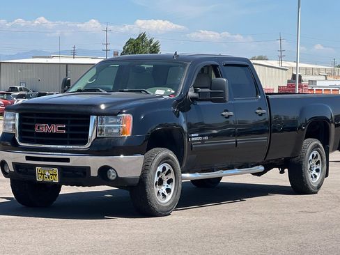 Used 2008 GMC Sierra 2500 SLE w/ SLE2 Preferred Package RWD image 8
