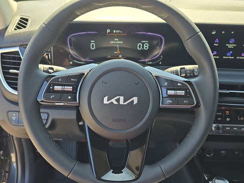 New 2026 Kia Seltos S AWD/4WD image 27