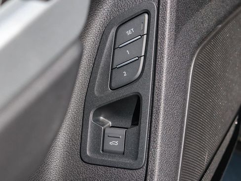 New 2025 Audi Q3 2.0T Premium image 29