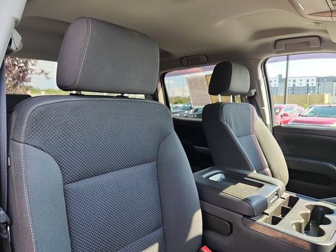 Used 2018 Chevrolet Silverado 1500 LT w/ All Star Edition AWD/4WD image 32