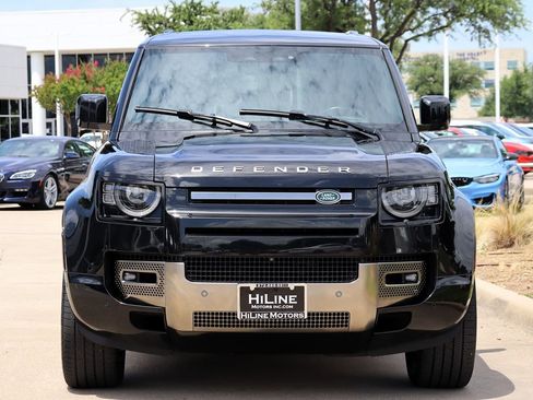 Used 2022 Land Rover Defender 110 X image 3