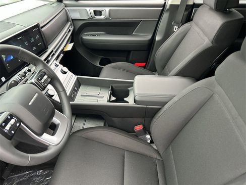New 2026 Hyundai Santa Fe SE image 18