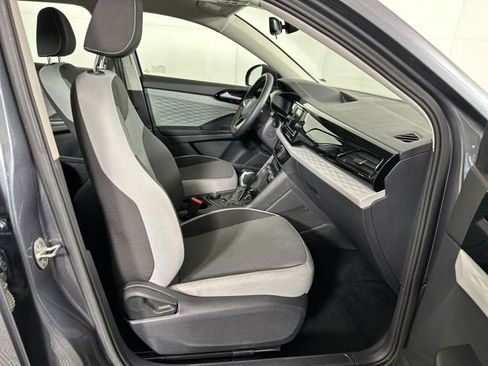 Used 2024 Volkswagen Taos S image 28