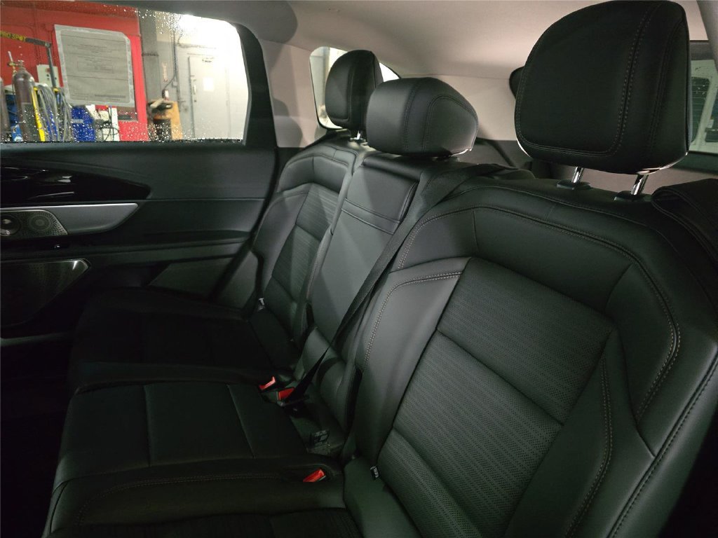 New 2026 Lincoln Nautilus Reserve AWD/4WD image 10
