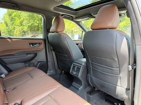 Certified 2026 Subaru Outback Touring XT AWD/4WD image 17