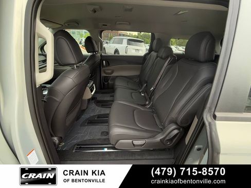 New 2026 Kia Carnival EX FWD image 26