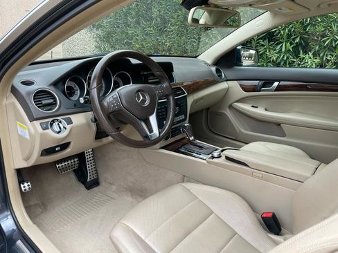Used 2014 Mercedes-Benz C 250 Coupe image 23