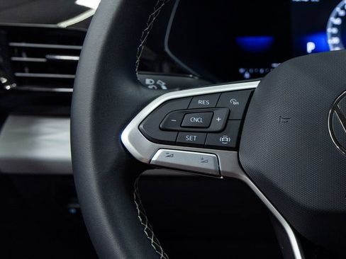 Used 2023 Volkswagen Taos S image 14