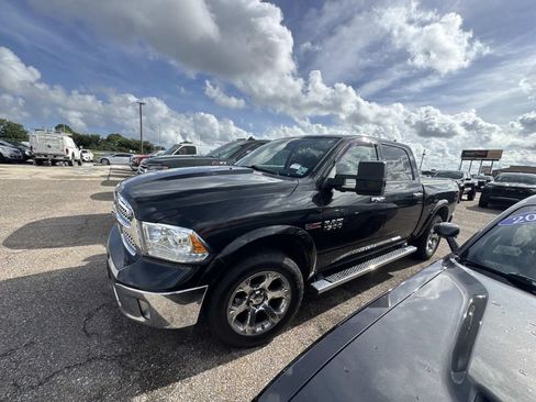 Used 2016 RAM 1500 Laramie AWD/4WD image 6