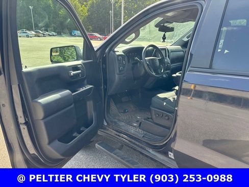 Used 2023 Chevrolet Silverado 1500 Custom Trail Boss AWD/4WD image 12