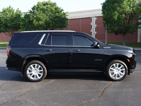 Used 2023 Chevrolet Tahoe High Country AWD/4WD image 41
