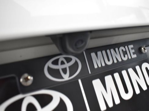 Used 2023 Kia Soul LX w/ LX Technology Package image 13