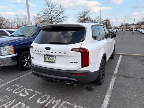 Used 2021 Kia Telluride SX w/ SX Prestige Package image 9