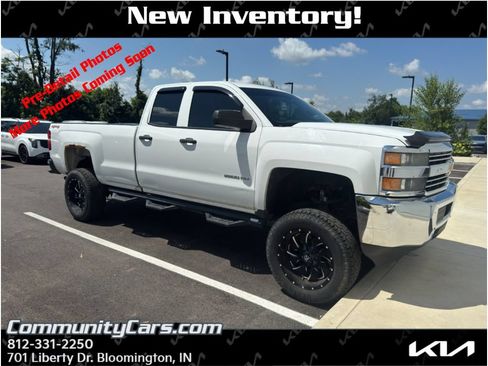 Used 2015 Chevrolet Silverado 2500 W/T AWD/4WD image 1