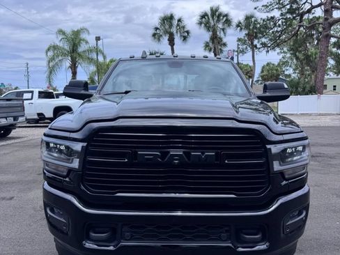 Used 2022 RAM 2500 Laramie AWD/4WD image 3
