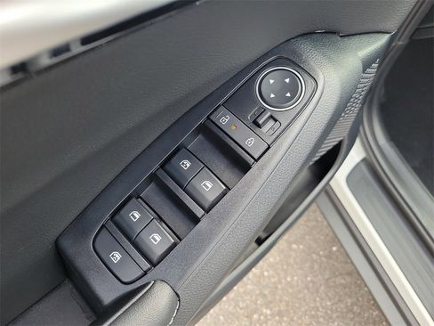 New 2026 Kia Seltos S image 20