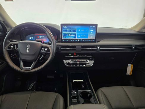 Used 2024 Lincoln Corsair Grand Touring w/ Equipment Group 302A AWD/4WD image 18