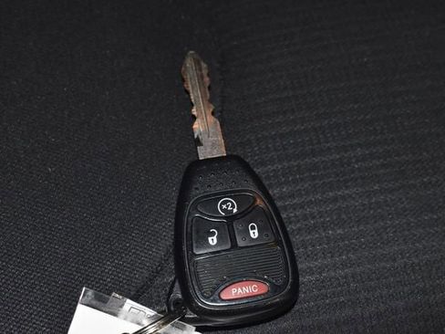 Used 2017 Jeep Wrangler Unlimited Sahara w/ Max Tow Package image 13