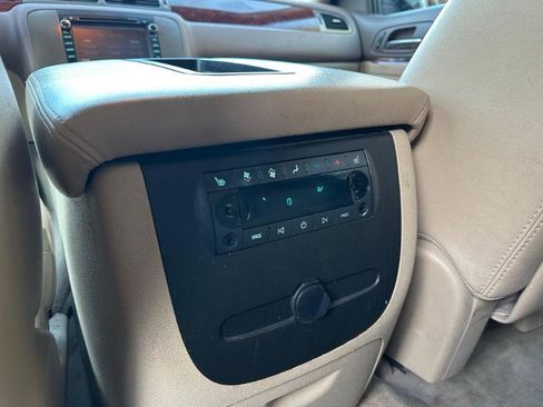 Used 2012 GMC Yukon SLT w/ SLT-2 Equipment Package image 22