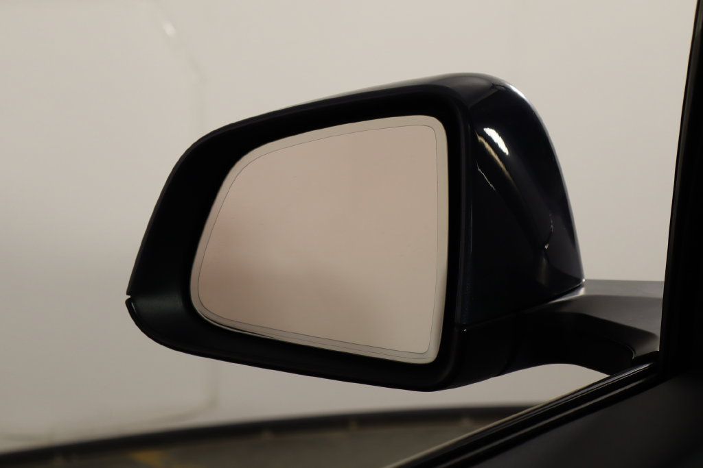 Used 2023 Tesla Model Y Long Range AWD/4WD image 44