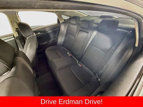 Used 2017 Honda Civic EX image 8