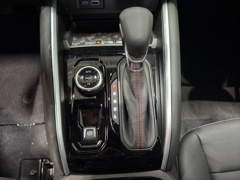 New 2025 Chevrolet Colorado Z71 w/ Z71 Convenience Package 2 image 31