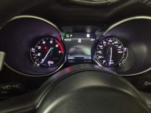 Used 2023 Alfa Romeo Stelvio Veloce AWD/4WD image 15