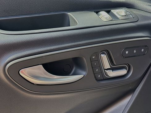 New 2024 Mercedes-Benz eSprinter 170 Cargo image 11