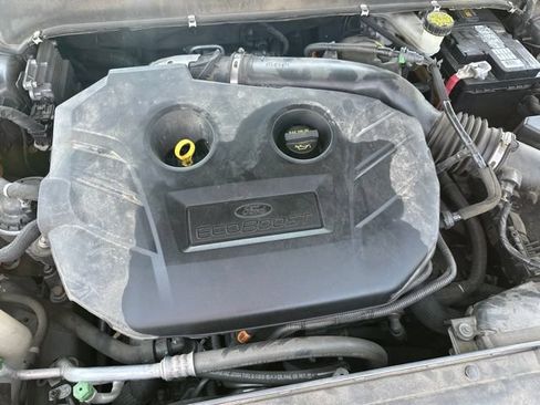 Used 2017 Ford Fusion Titanium FWD image 10