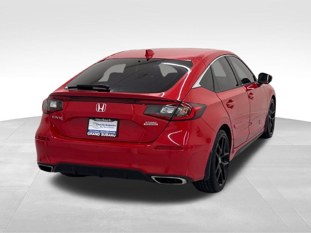 Used 2024 Honda Civic Sport Touring image 7